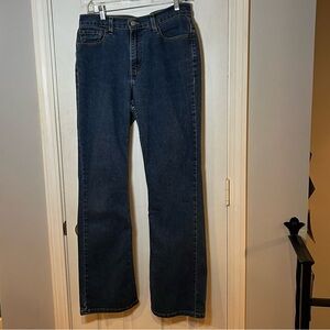 Vintage Levis 515 Jeans Womens 12 Bootcut Denim Blue Dark Wash
Y2K 2002 Pants